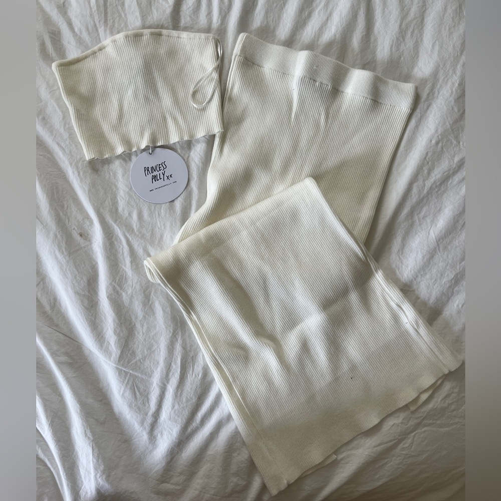 Princess Polly White Skirt & Bandeau Top Sweater Set. Size S/M. NWT